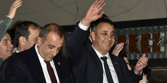 Gümüşhane'de Kazanan MHP’li Başer Zaferi Böyle Kutladı