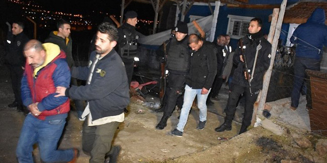 Kırıkkale'de, aranan şahıslara operasyon: 8 gözaltı