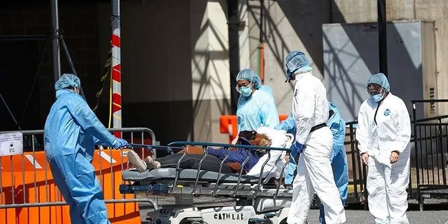ABD'de koronavirüs hastası, oda arkadaşını 'dua ettiği için' oksijen tüpüyle öldürdü