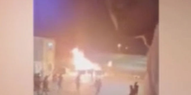 Suriyeliler Kahramanmaraş'ta yine ayaklandı! Çöp konteynerlerini ateşe verdiler