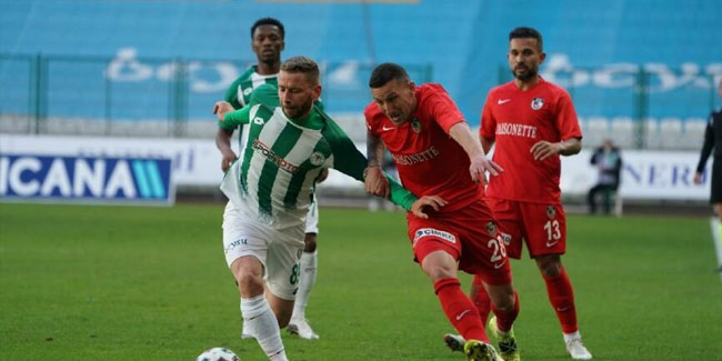 Konyaspor-Gaziantep FK maçında gol sesi çıkmadı
