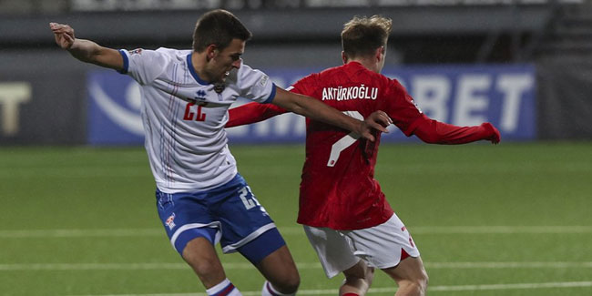 Milliler Faroe Adaları'na 2-1 mağlup oldu