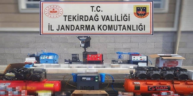 Tekirdağ'da jandarma ekiplerinden kaçak sigara vurgunu! 395 bin liralık kaçak sigara ele geçirildi
