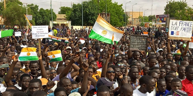 The Economist 'Nijer'deki darbe, Fransa için dehşet verici' dedi Afrika analizinde Türkiye detayı