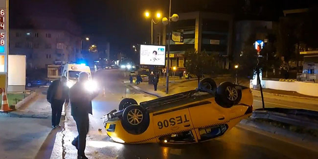 Üsküdar’da iki ticari taksi çarpıştı: 1 yaralı