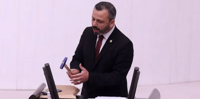 Meclis'te çekiçle cep telefonunu kıran CHP'li Erbay'a "kürsüye zarar vermekten" dava