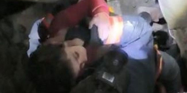 Malatya’da 45 saat sonra 6 yaşındaki Abdullah enkazdan kurtarıldı