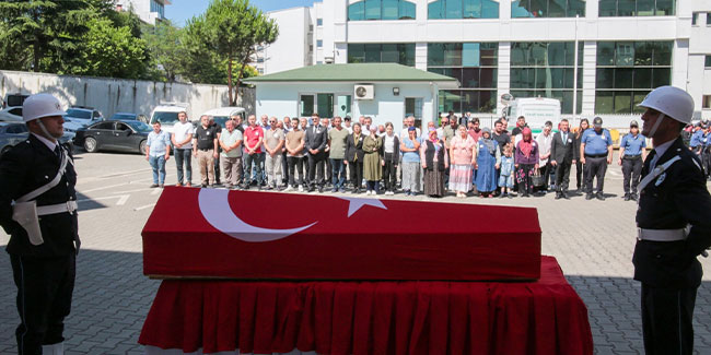 Trabzon'da kansere yenik düşen polis memuru için tören düzenlendi