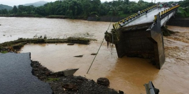 Endonezya'da sel felaketi: Ölü sayısı 25'e yükseldi