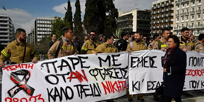 Yunanistan'da tren kazası sonrası genel grev