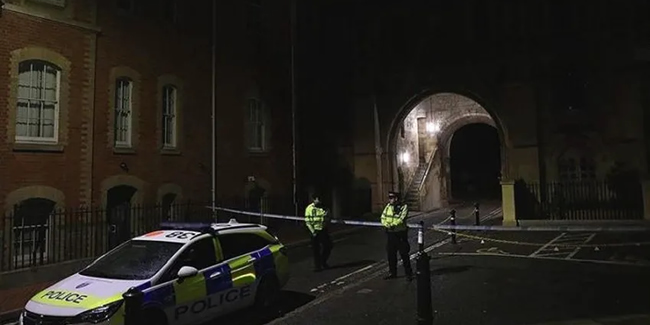 İngiltere'de dün bir kasabada düzenlenen bıçaklı saldırı terör olayı ilan edildi