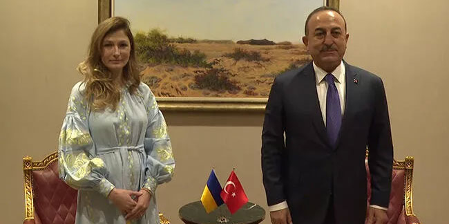 Dışişleri Bakanı Çavuşoğlu'ndan Katar’da ikili görüşmeler