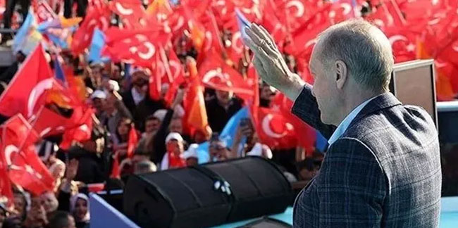 Katar ve BAE’den Erdoğan’a tebrik telefonu