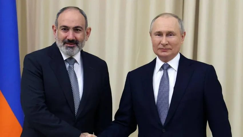 Putin, Paşinyan ile Karabağ’ı görüştü