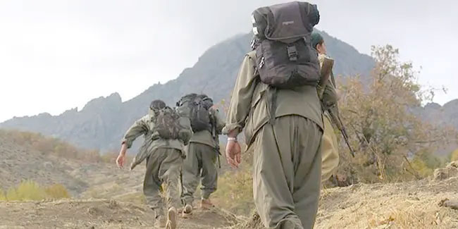 PKK'ya şok üstüne şok! Kazdıkları tünele gömüldüler