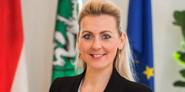 Avusturya Çalışma Bakanı istifa etti
