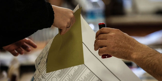 Yeniden Refah Partisi 24 ilin belediye başkan adaylarını açıkladı