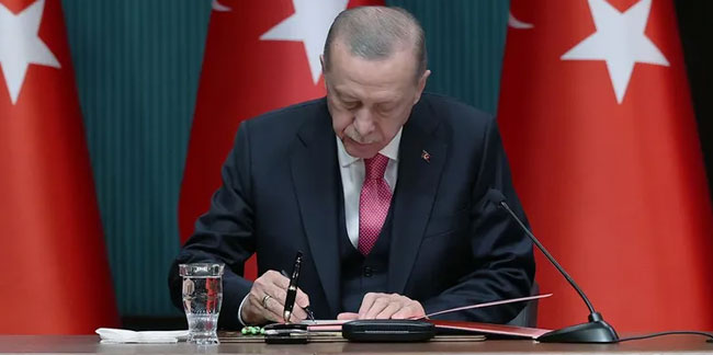 Cumhurbaşkanı Erdoğan imzaladı! YÖK'e 5 üye ve 20 üniversiteye rektör atandı!