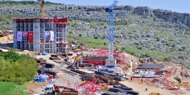 Altınözü’ndeki 364 deprem konutunun inşası eylülde tamamlanacak