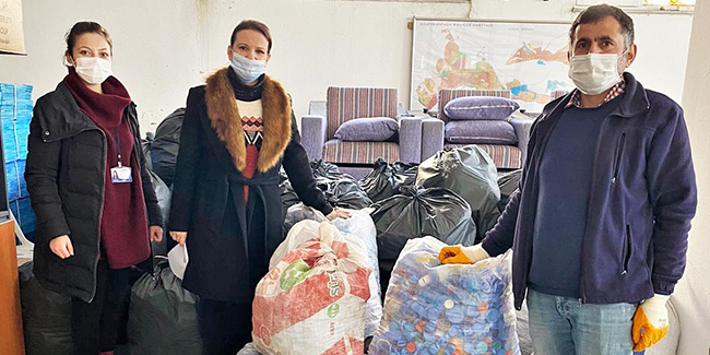 Süleymanpaşa’da 1 buçuk ton plastik kapak toplandı
