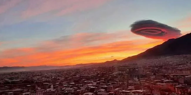 Bursa semalarında 'UFO' görünümlü bulut
