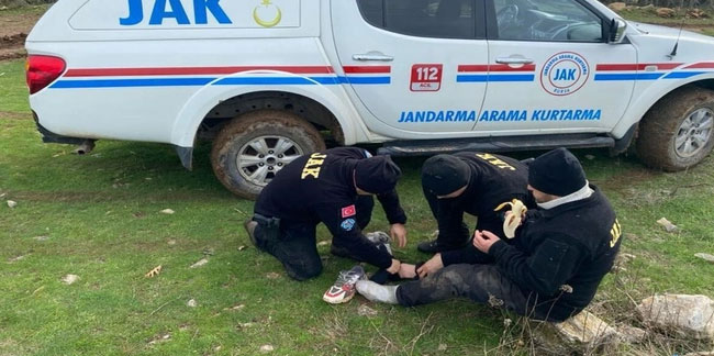 Bursa'da ormanda kaybolan adamı JAK timleri buldu