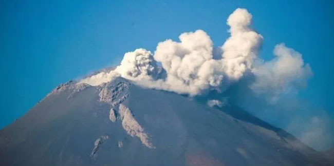 Popocatepetl Yanardağı’nda son 24 saatte 7 patlama!