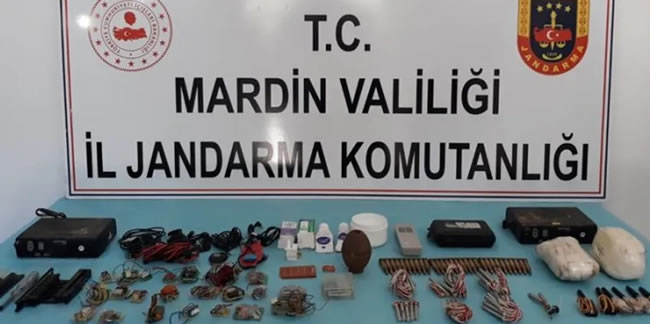 PKK'lı teröristlerin kullandığı 14 depo imha edildi