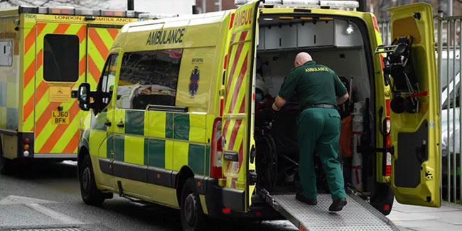 İngiltere ve Galler'de ambulans çalışanları grevde