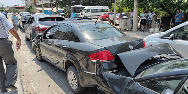 Hatay'da zincirleme trafik kazası