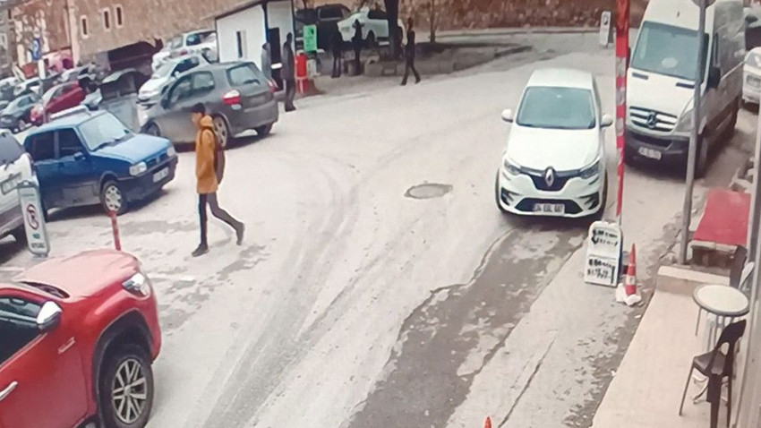Edirne'de sokak ortasında silahlı çatışma