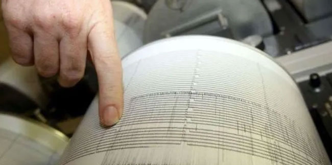 İran'da 5,2'lik deprem!