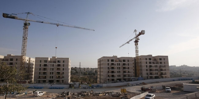 İİT, İsrail'in 1446 yeni konut inşası kararını kınadı