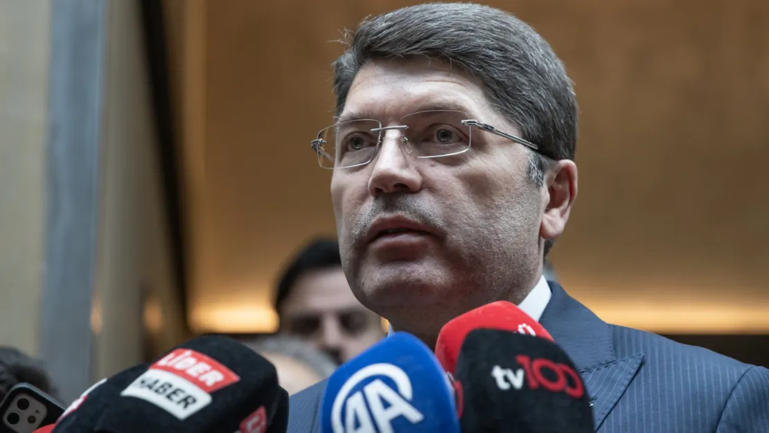 Adalet Bakanı Tunç'tan deprem açıklaması