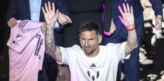 Inter Miami, Messi ve Busquets için imza töreni düzenledi