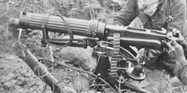 Tarihte bugün (15 Mayıs): Makineli tüfek icat edildi