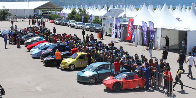 Teknofest festivalinde elektrikli araç yarışları