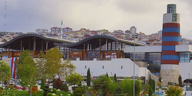 Forum Trabzon’da neler oluyor? Yeni müdürden istifa kararı
