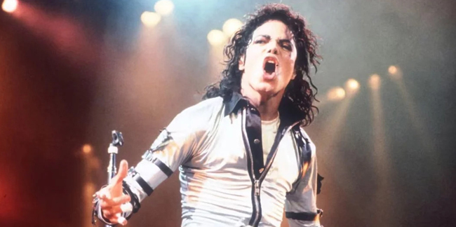 Michael Jackson'ın ceketi rekor fiyata satıldı