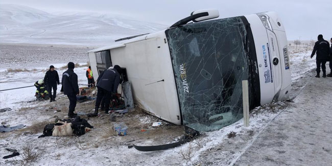 Konya'da feci kaza! 5 kişi hayatını kaybetti