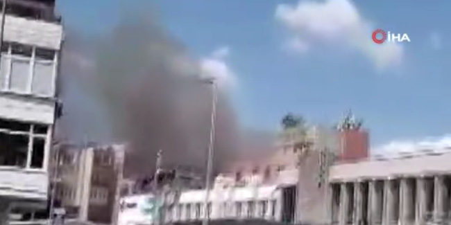 Ortaköy’de otelde yangın: Dumanlar Anadolu yakasından görüldü