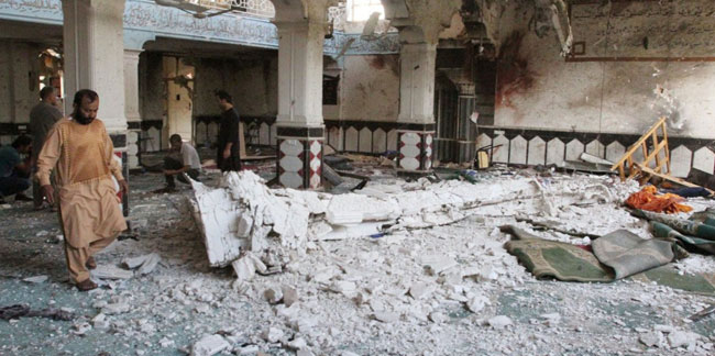 Afganistan'da camiye bombalı saldırı: Çok sayıda ölü ve yaralı var