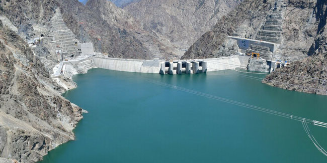 Yusufeli Barajı'nda su miktarı 1,5 milyar metreküpe ulaştı