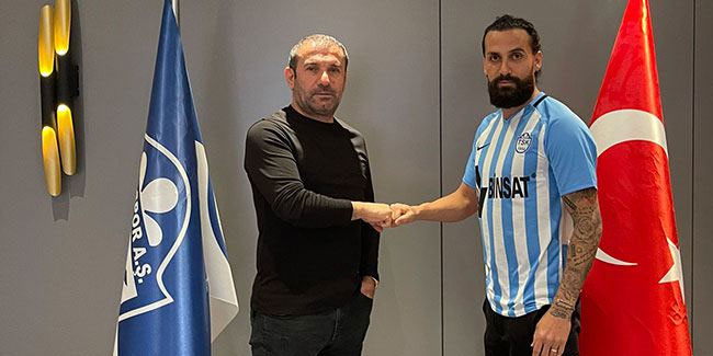 Erkan Zengin Tuzlaspor'a transfer oldu
