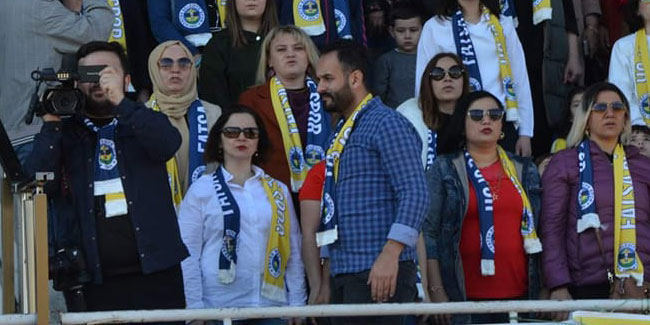 Fatsa Belediyespor’dan Taraftara jest