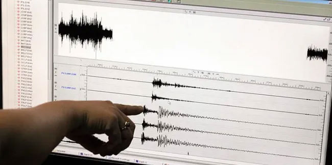 Çanakkale'de korkutan deprem! İstanbul'da da hissedildi