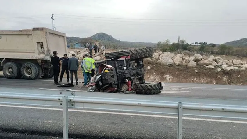 Traktörü 75 metre sürükledi: Sürücü ile yanındaki eski başkan öldü