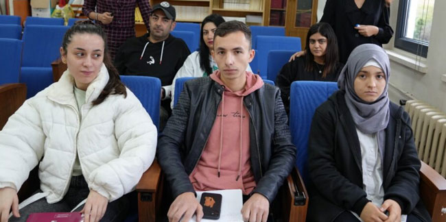 Trabzon Üniversitesi’ne yerleşen Mohammed’in sözleri yürekleri burktu: Bedenimiz Trabzon’da aklımız Gazze’de 