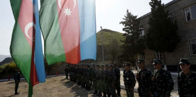 Azerbaycan, İran sınırına karakollar kurdu