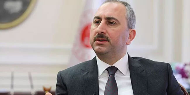 Adalet Bakanı Gül'den sosyal medya yasası düzenlemesi açıklaması